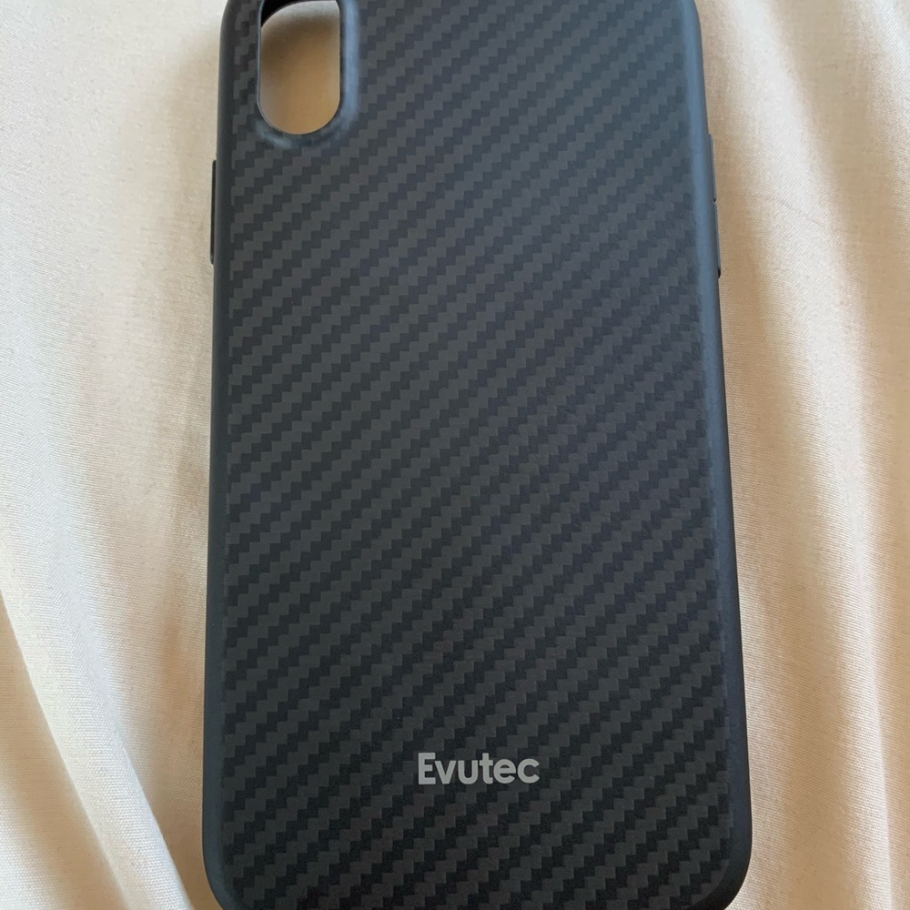 iPhone XR Evutec case